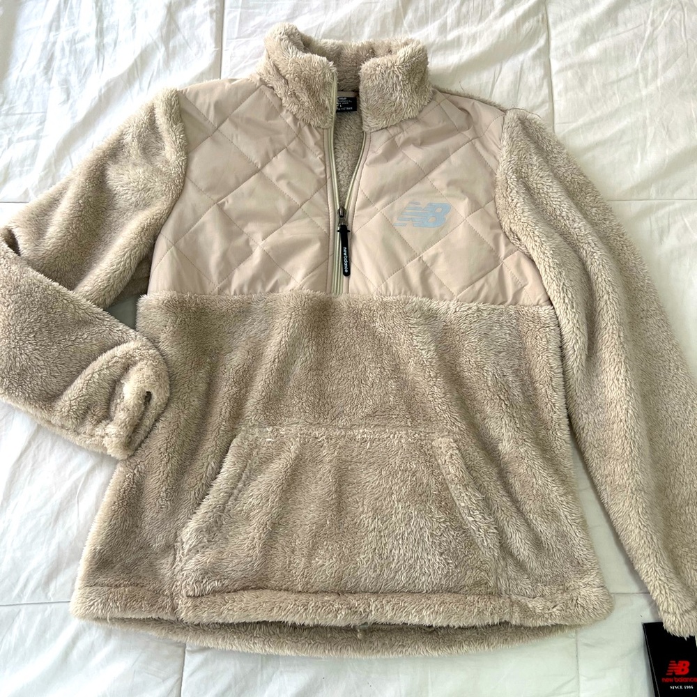 New balance half zip Sherpa sweatshirt